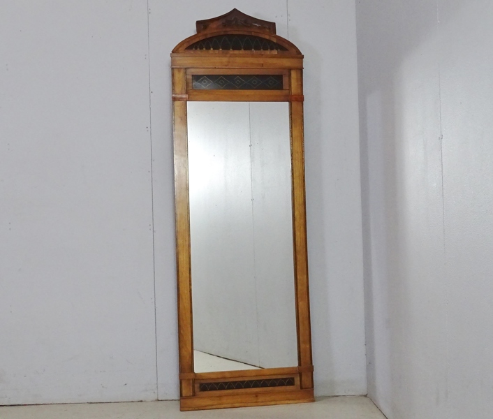 Väggspegel, 1800-tal