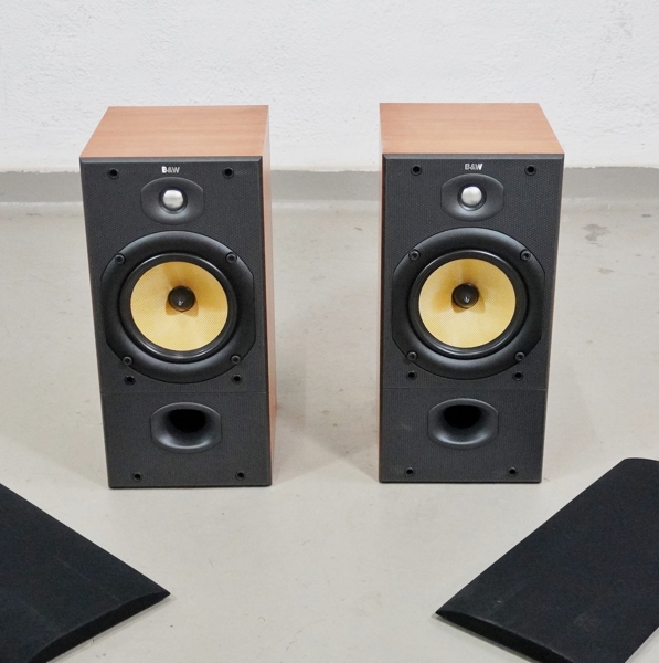 1 par högtalare, Bowers & Wilkins