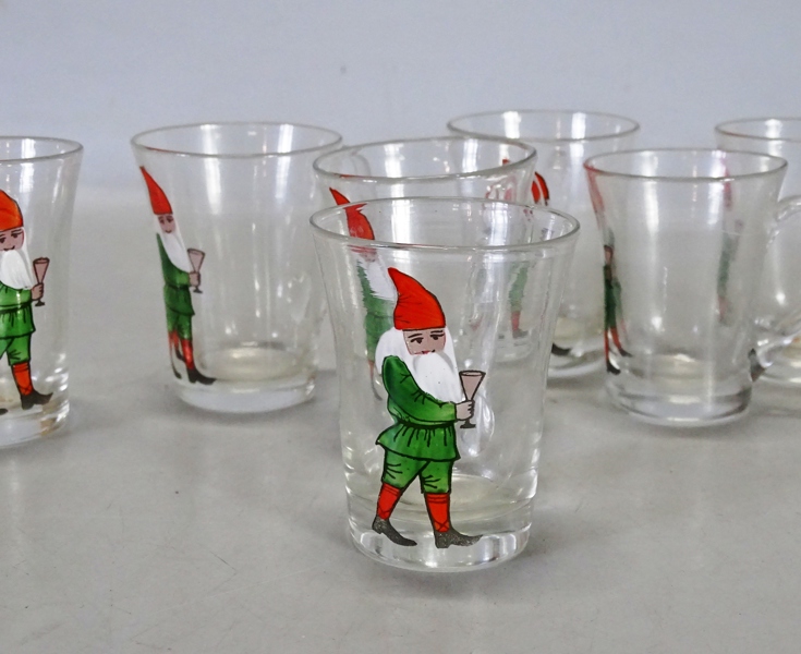 7 st. glöggmuggar, 1900-talets första hälft