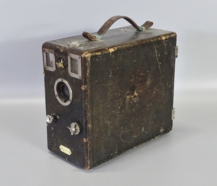 Lådkamera, Monopol, 1900-talets början