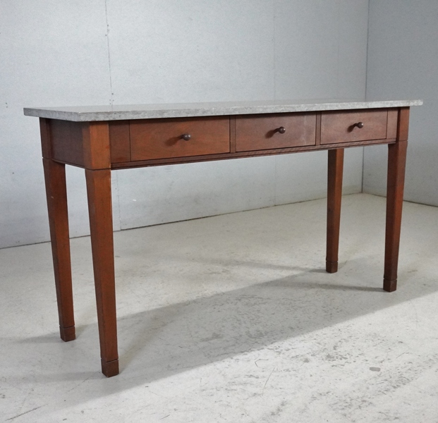 Sideboard "Gustav" Anika Reuterswärd, Fogia