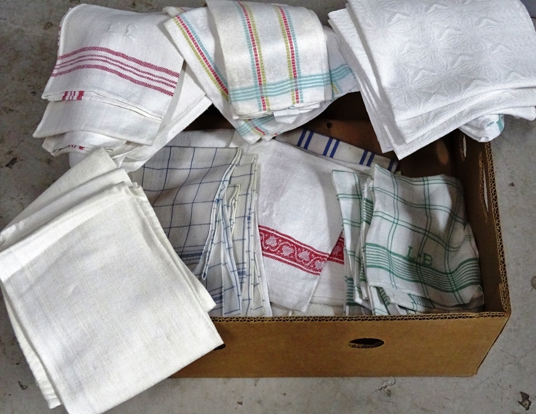 Parti äldre handdukar, 1900-tal