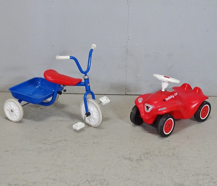 Tre-hjuling samt gåbil, Nyby och Bobby car, 19/2000-tal