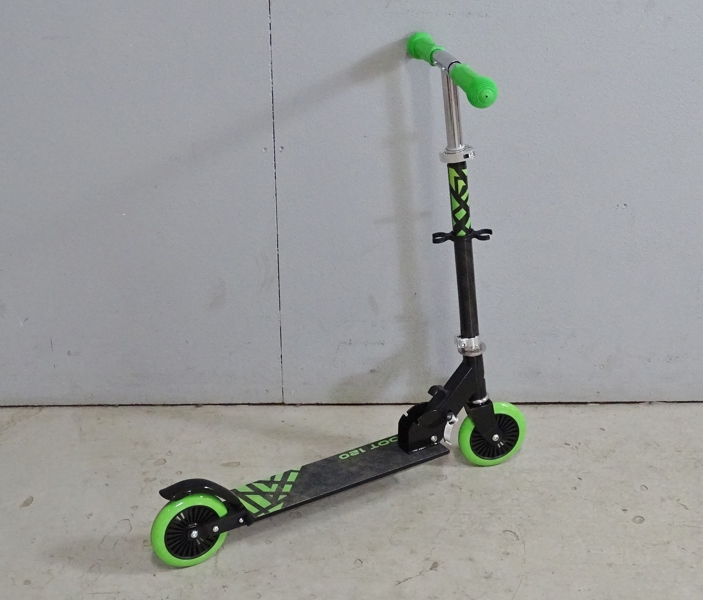 Sparkcykel, SMX Dynamic, "Scooter 120" 2000-tal