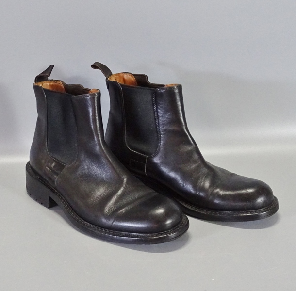 1 par kängor, Hugo Boss, 1900-talets andra hälft