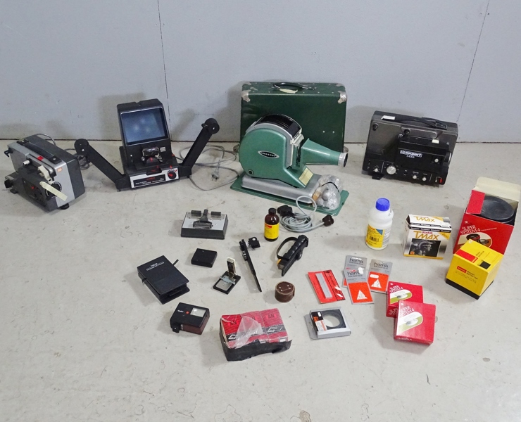 Parti fotoutrustning, varierande fabrikat