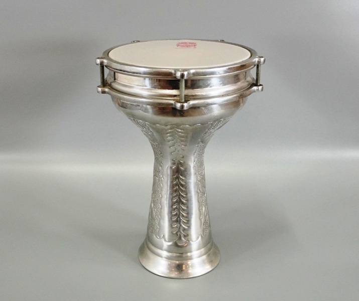 Trumma, "darbuka"