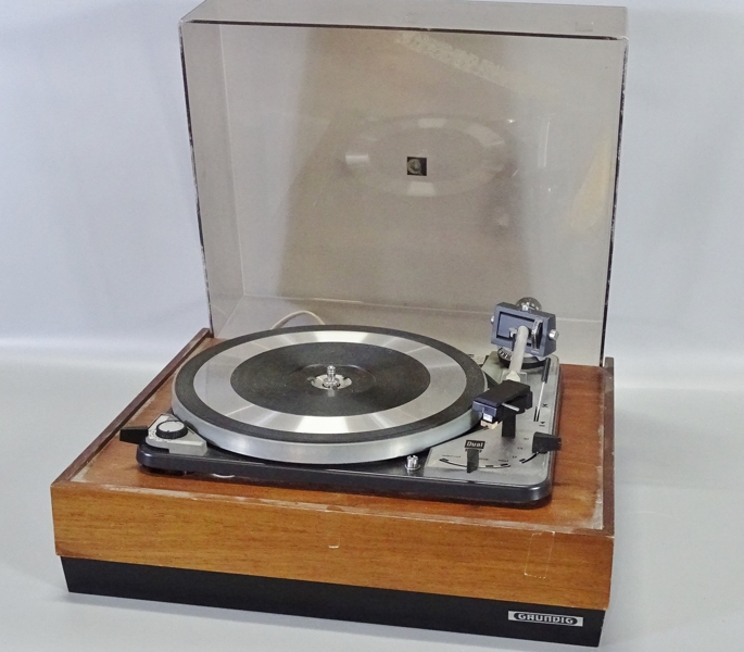 Vinylspelare, Dual, 1019