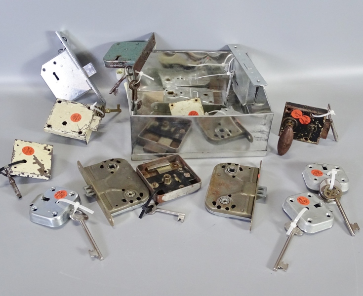 Parti kompletta lås med nyckel