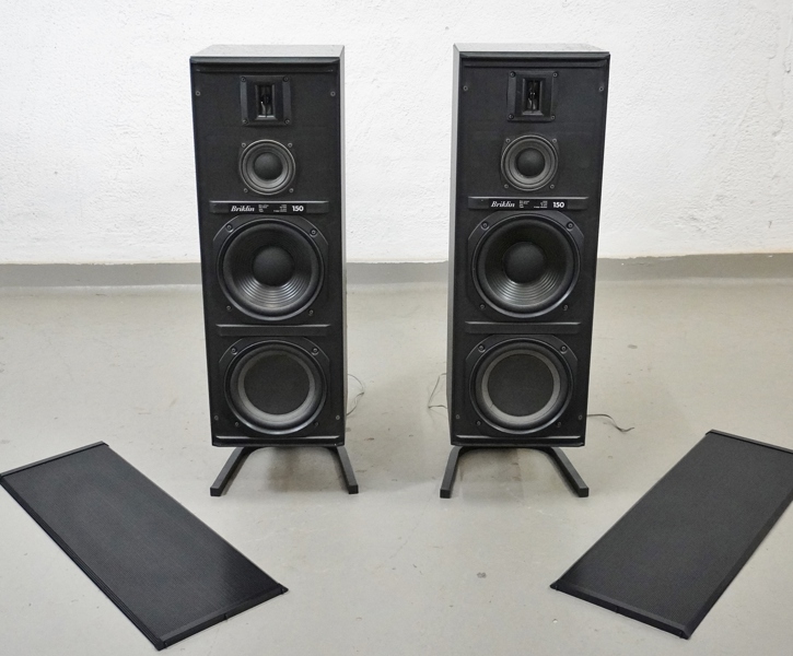 1 par golvhögtalare, Briklin