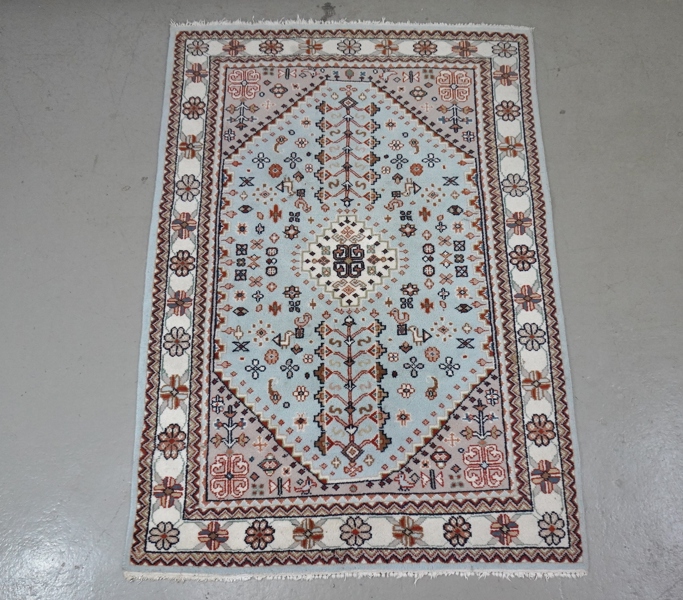 Matta, handknuten, ca 208*143 cm