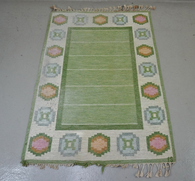 Matta, röllakan, IS, sliten