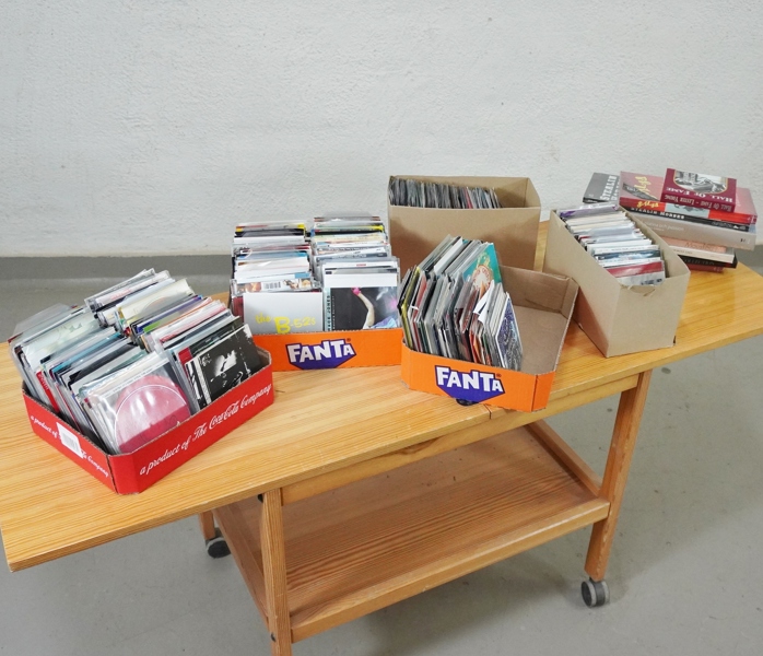 Parti CD-skivor, blandade genrer