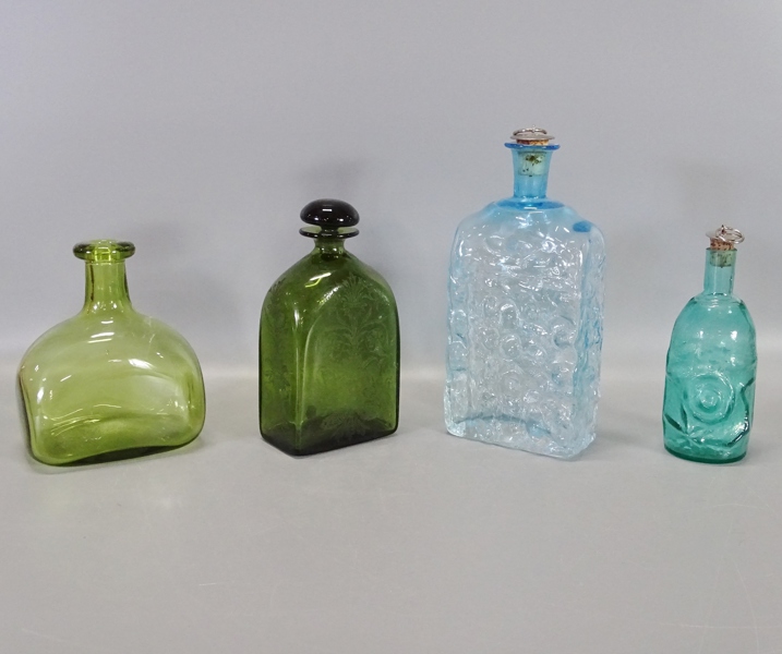 4 st. flaskor/pluntor, 1900-tal