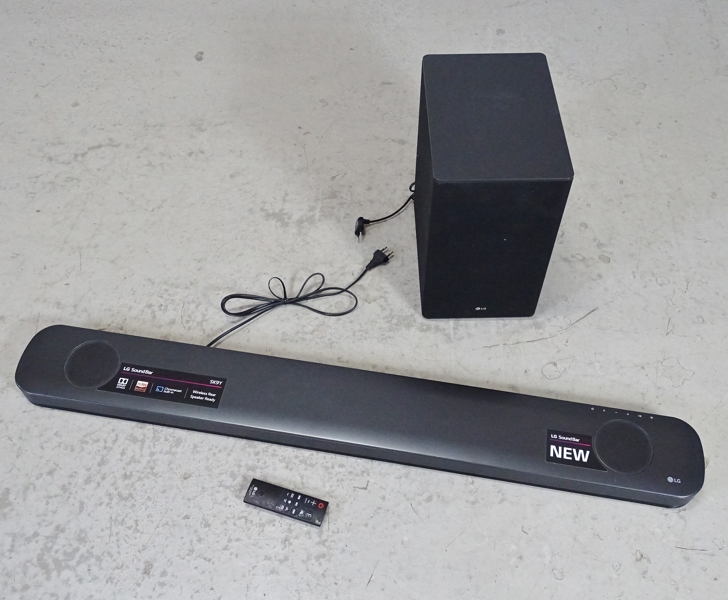 Soundbar samt subwoofer, LG, SK9Y och SPK8-W