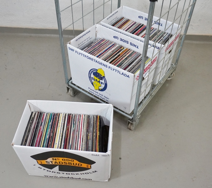 Parti vinylskivor, mestadels Maxi, blandade genrer