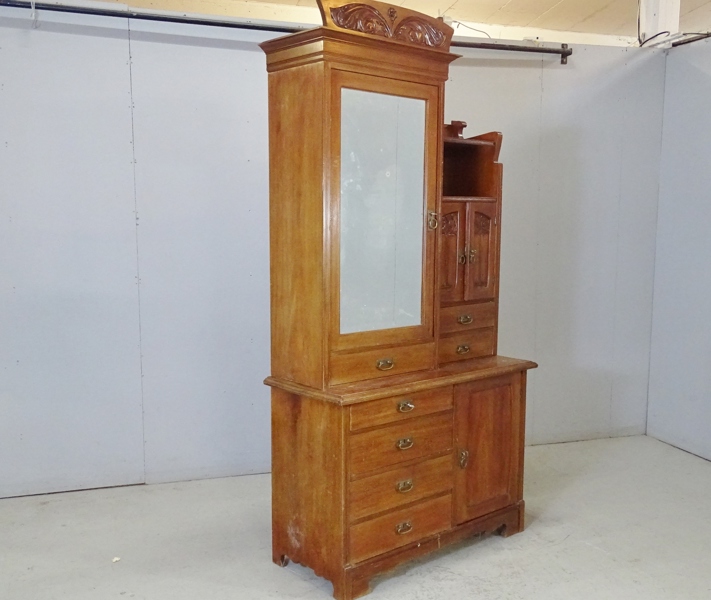 Garderobskåp med spegel, tvådelad, tidigt 1900-tal