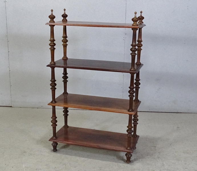 Etiennhylla, 1900-tal