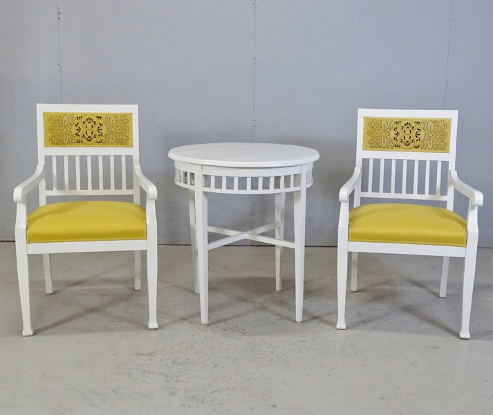 Bord samt 1 par karmstolar, 1900-talets första hälft