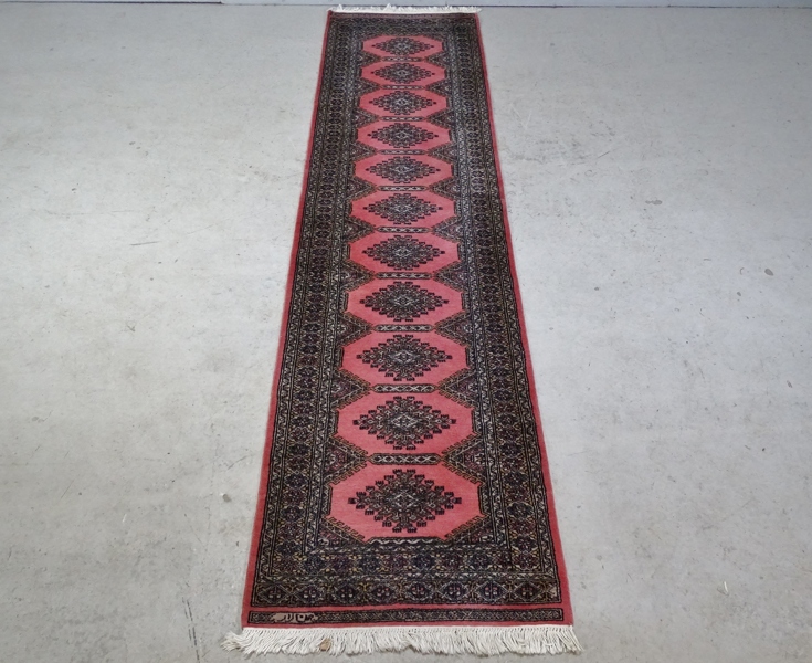 Handknuten gallerimatta, orientalisk, Pakistan