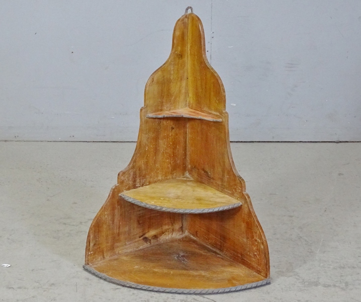 Hörnvägghylla, 1900-ta