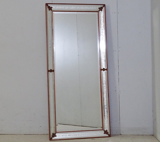 Väggspegel G&T, 1900-talets mitt