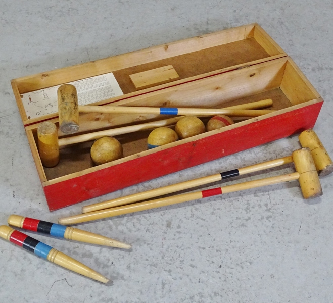 Äldre krocketspel i låda, 1900-tal