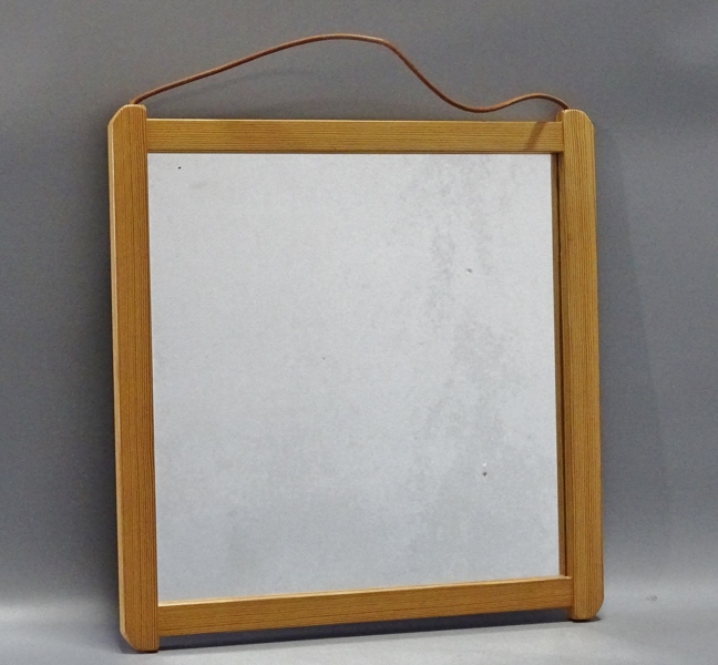 Väggspegel, 1900-talets andra hälft