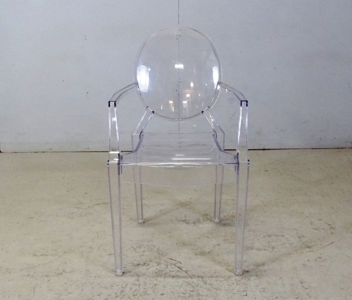 Karmstol "Louis Ghost" Kartell, Philippe Starck för IKEA, samtida