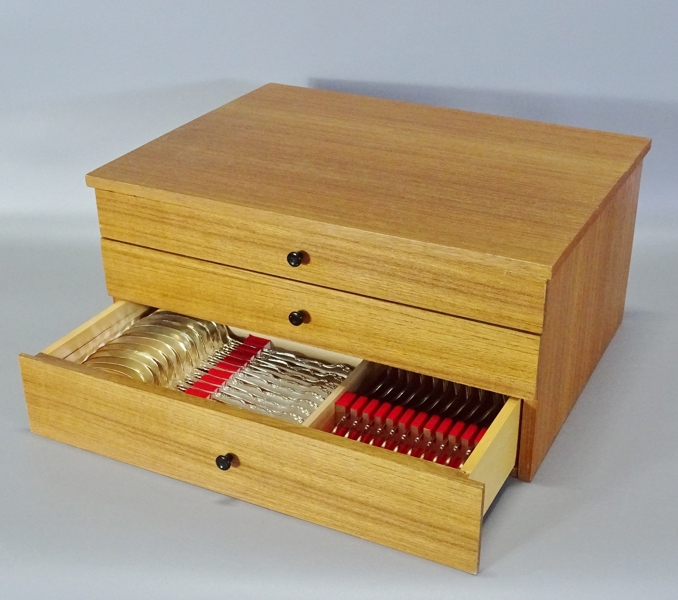 Bestickservis med besticklåda, Oneida, England, 1900-tal