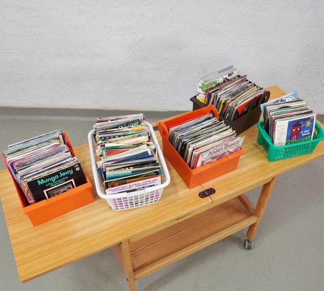 Parti vinylskivor, singel / EP, blandade genrer