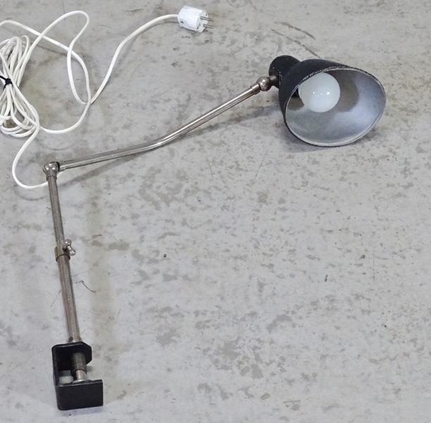 Industrilampa, 1900-tal