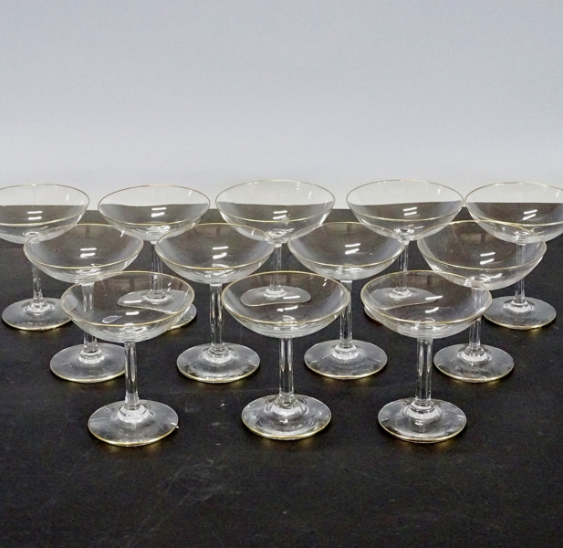 12 st likörglas, guldkant, 1900-tal