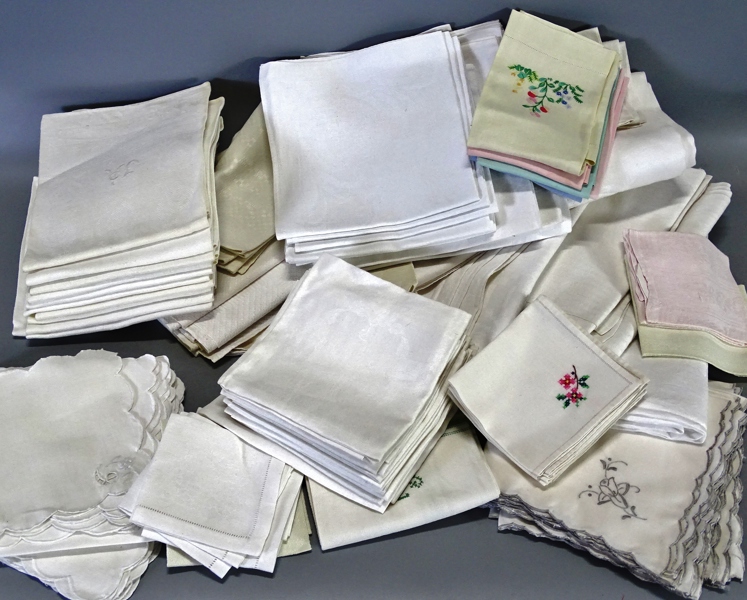 Parti servetter, dukar m.m.