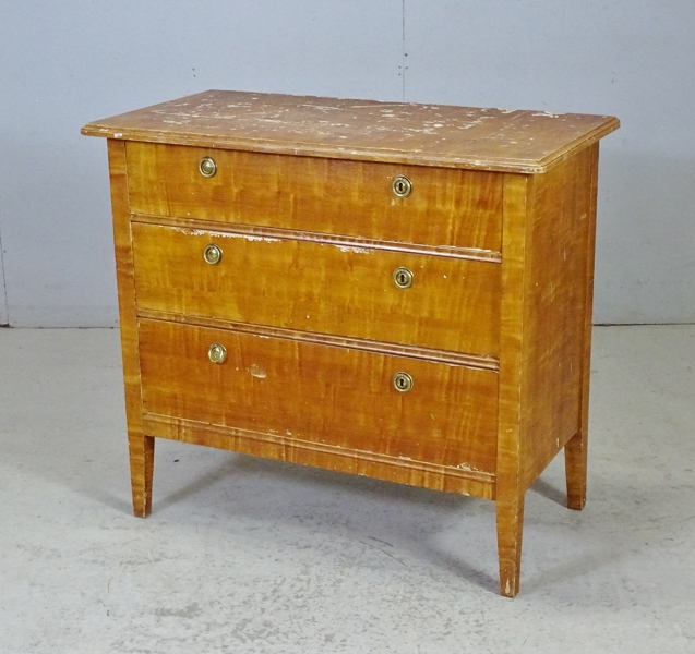 Byrå, gustaviansk stil, 3 lådor