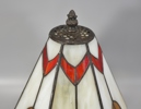 Bordslampa, Tiffanystil, 19/2000-tal