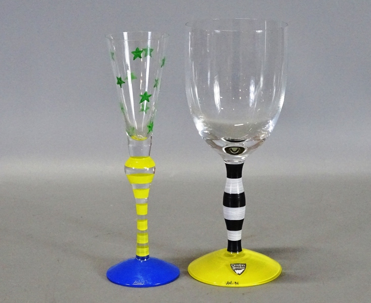 Vin- samt snapsglas, "Polka clown" samt "Clown" Anne Nilsson, Orrefors