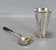 Såsslev samt pokal, silver, 1860 och 1922, bl. a. C.G. Hallberg