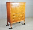 Chiffonjé, gustaviansk stil, 1900-tal