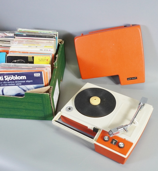 Skivspelare samt vinylskivor