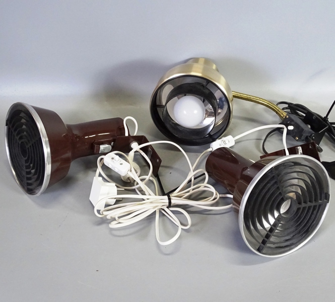 2+1 vägglampa, Kostalampan och Eledius, 1900-talets senare del
