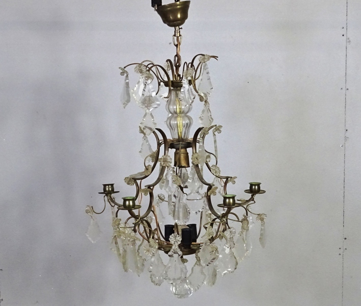 Kristallkrona, barock stil, 1900-tal, säljes som renoveringsobjekt