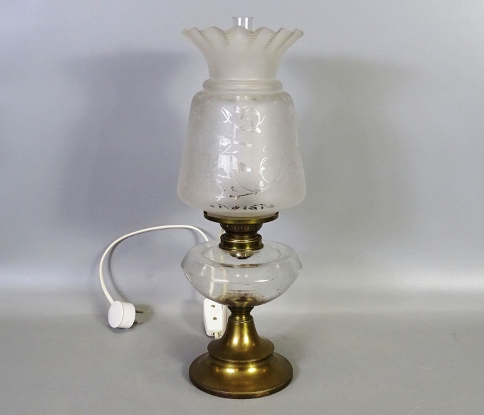 Bordfotogenlampa, elektrifierad, 1900-tal