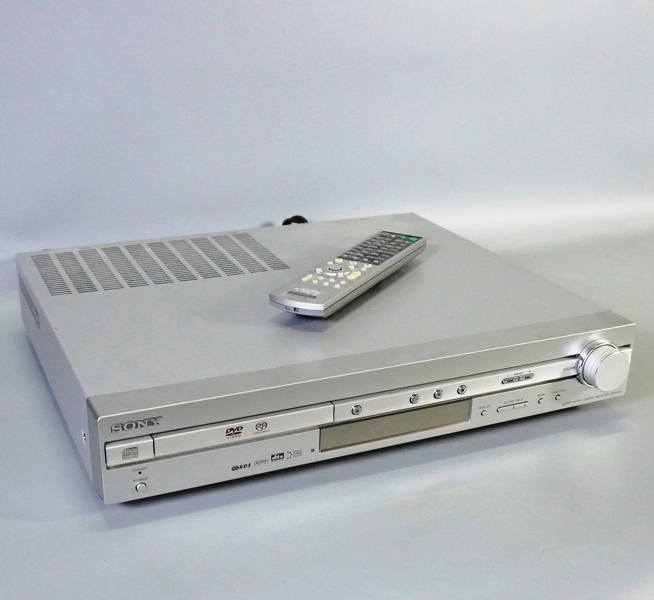 Receiver med CD/DVD, Sony