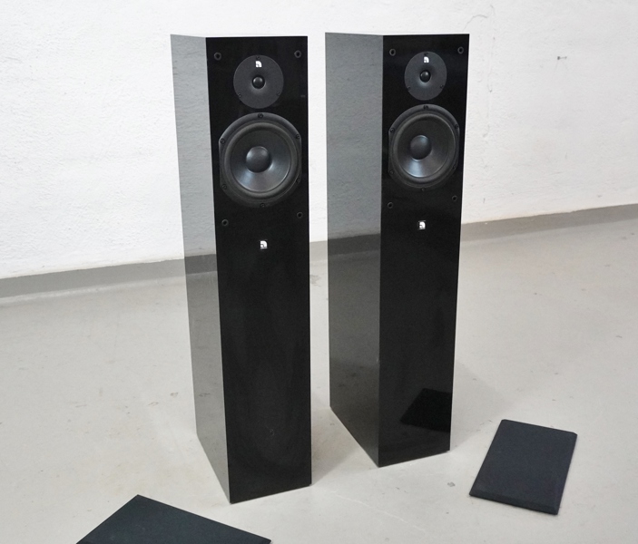 1 par golvhögtalare, Audio Pro