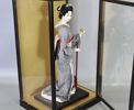 Figurin/docka "Geisha" i monter, Japan, 1900-tal