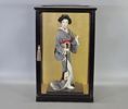 Figurin/docka "Geisha" i monter, Japan, 1900-tal
