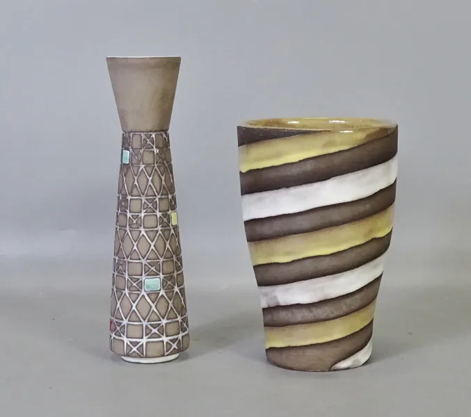 2 st. vaser "Spiral samt Corso"