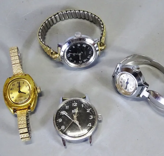 4 st. armbandsur Alfa (Dam) 1900-tal