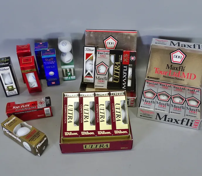 Parti golfbollar, obegagnade, Titleist, Maxfli m. fl.